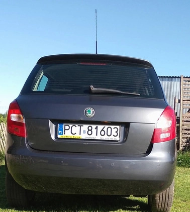 Skoda Fabia cena 15800 przebieg: 188000, rok produkcji 2011 z Mosina małe 211